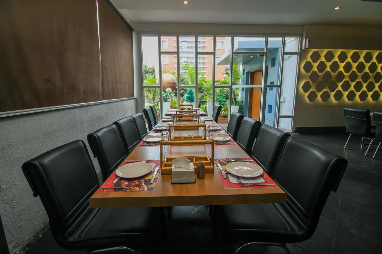 Hotel Oyo 24197 Saptaruchi Pimpri-Chinchwad Zewnętrze zdjęcie
